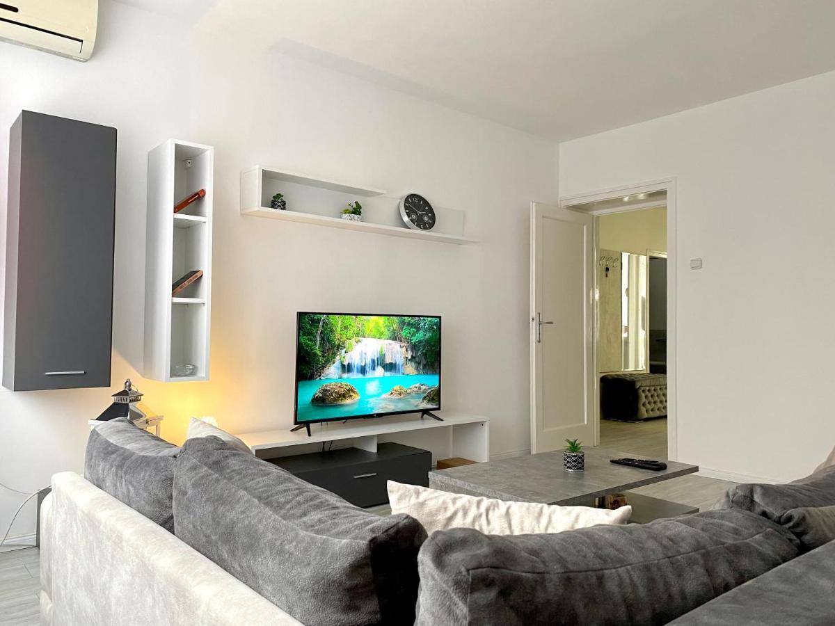 Apartamento Grand Royal Belgrado Exterior foto